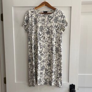 J. Jill Black and White Floral T-shirt Dress